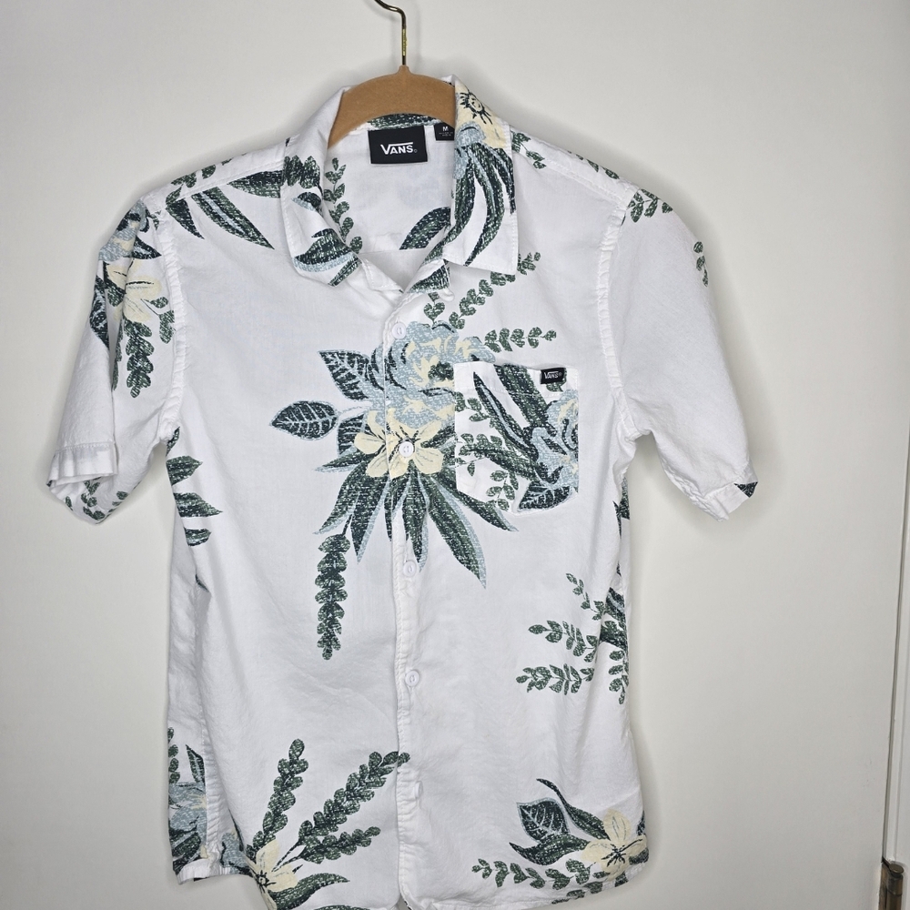 Vans White and Green Casual Button Down Shirt